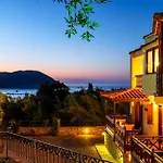 Apartment Naiades - Serene Getaway Near *