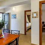 Naiades - Serene Getaway Near *
