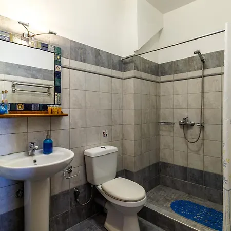 Naiades - Serene Getaway Near Σκόπελος