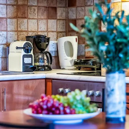 Naiades - Serene Getaway Near Σκόπελος