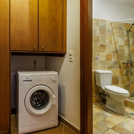 Naiades - Serene Getaway Near Apartmán