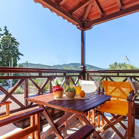 Naiades - Serene Getaway Near Apartmán