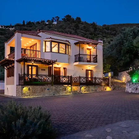 Naiades - Serene Getaway Near Skopelos Town