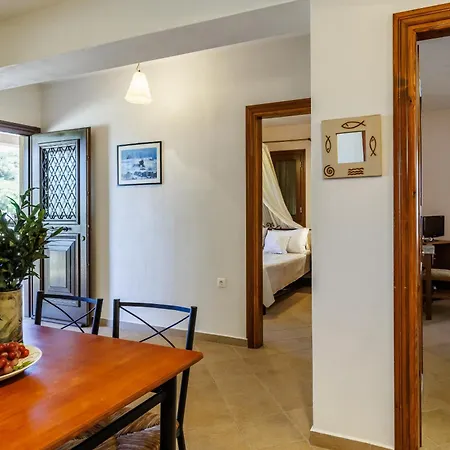 Naiades - Serene Getaway Near *